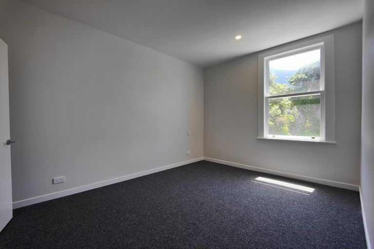 Photo of property in 1 Milne Terrace, Island Bay, Wellington, 6023