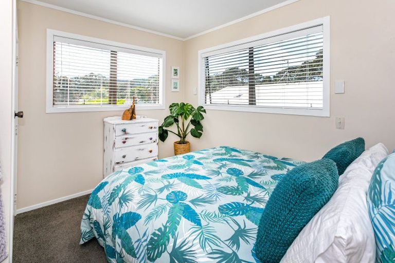 Photo of property in 225 Moana Anu Anu Avenue, Whangamata, 3620