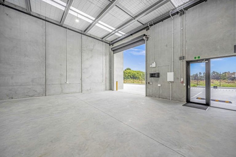 Photo of property in 7 Yellow Pear Lane, Karaka, 2578