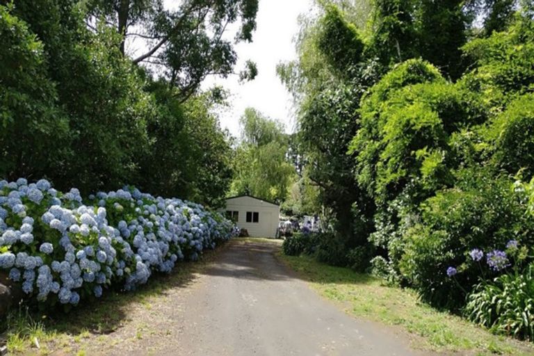 Photo of property in 65 Golding Road, Pukekohe, 2677