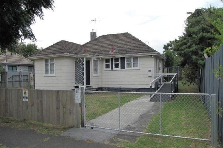 Photo of property in 24 Miro Street, Elgin, Gisborne, 4010