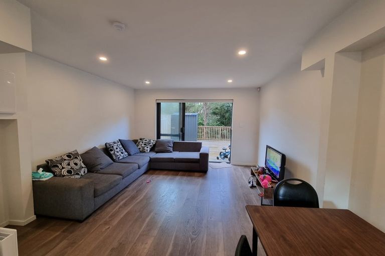 Photo of property in 53 Morihana Close, Glen Eden, Auckland, 0602