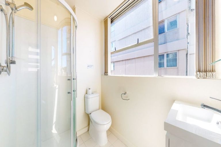 Photo of property in Regency Apartments, 6e/49 Manners Street, Te Aro, Wellington, 6011