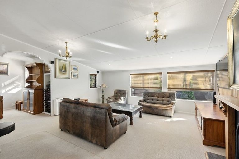 Photo of property in 93 Waiwhetu Road, Waterloo, Lower Hutt, 5011