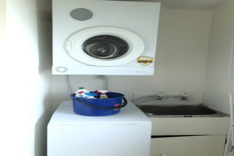 Photo of property in 1/20 Gaya Grove, Ngaio, Wellington, 6035