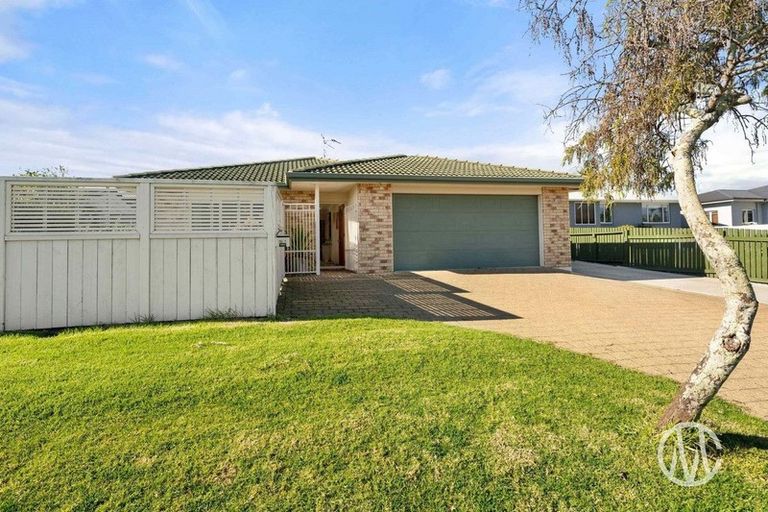 Photo of property in 16a Goods Road, Otumoetai, Tauranga, 3110