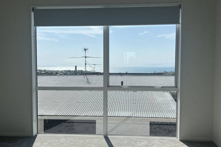 Photo of property in 319d East Coast Road, Mairangi Bay, Auckland, 0630