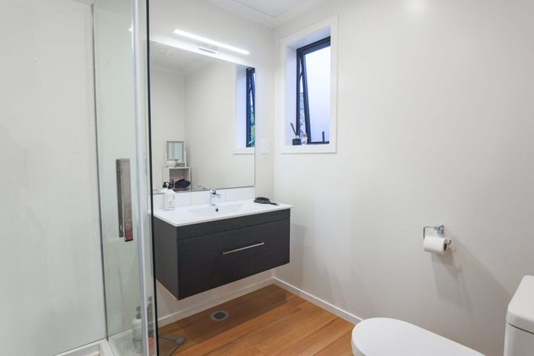 Photo of property in 16 Holystone Road, Whitby, Porirua, 5024