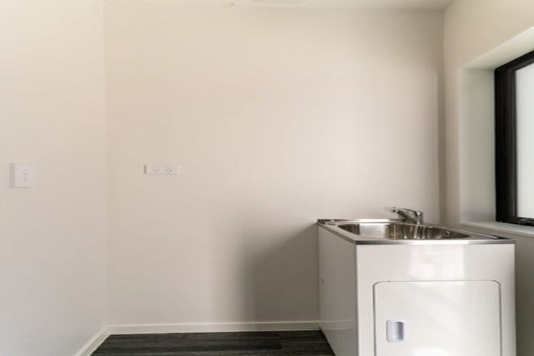 Photo of property in 13 Rangimarie Close, Opaheke, Papakura, 2113