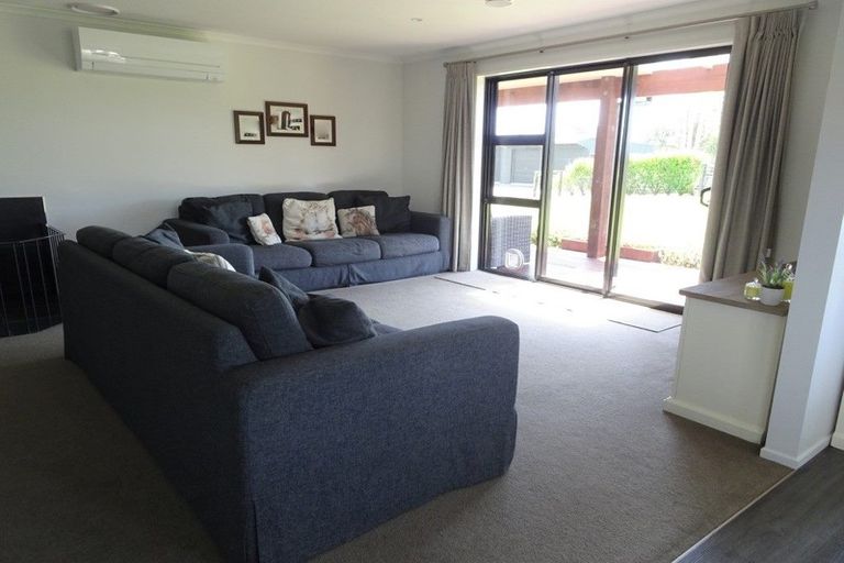 Photo of property in 114 Golf Links Road, Ruatapu, Hokitika, 7883