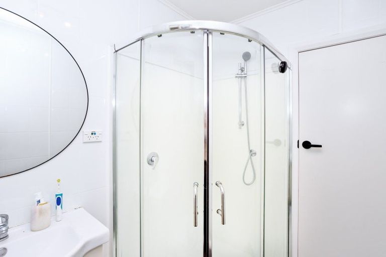 Photo of property in 210 Bay Road, Grasmere, Invercargill, 9810