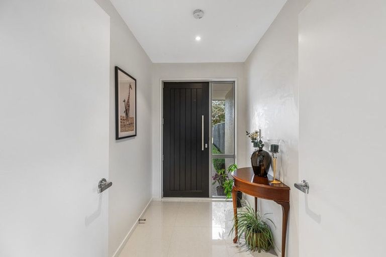 Photo of property in 15a Cole Porter Avenue, Mairehau, Christchurch, 8052