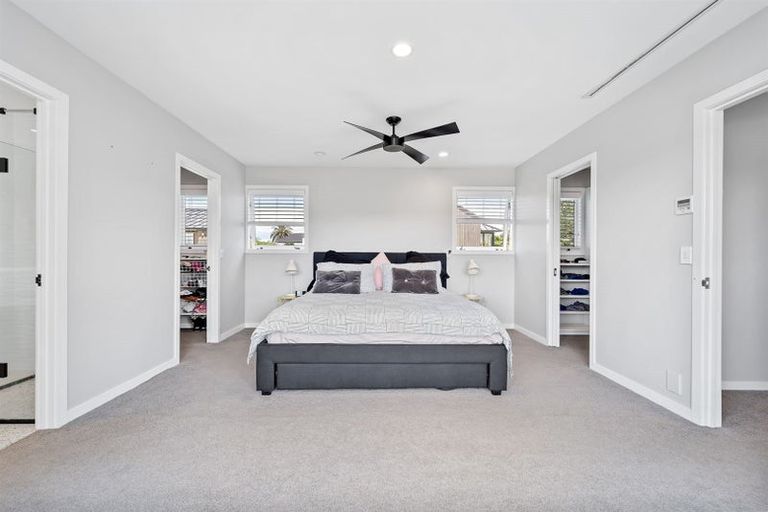 Photo of property in 90 Roland Road, Greenhithe, Auckland, 0632