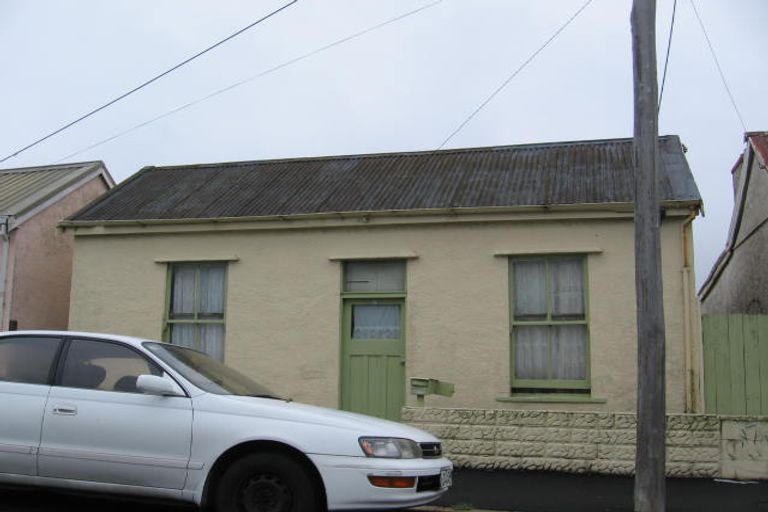 Photo of property in 12 Prendergast Street, South Dunedin, Dunedin, 9012