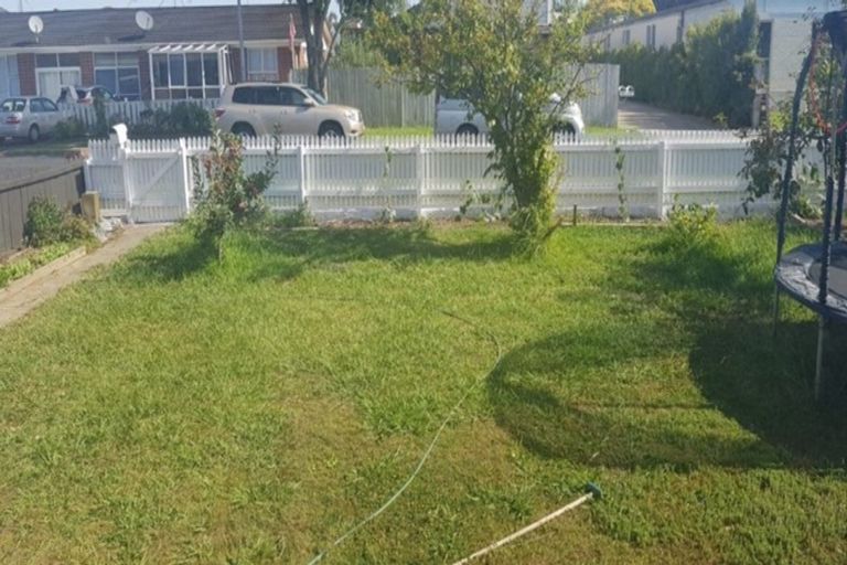 Photo of property in 1/5 Allen Avenue, Papatoetoe, Auckland, 2025