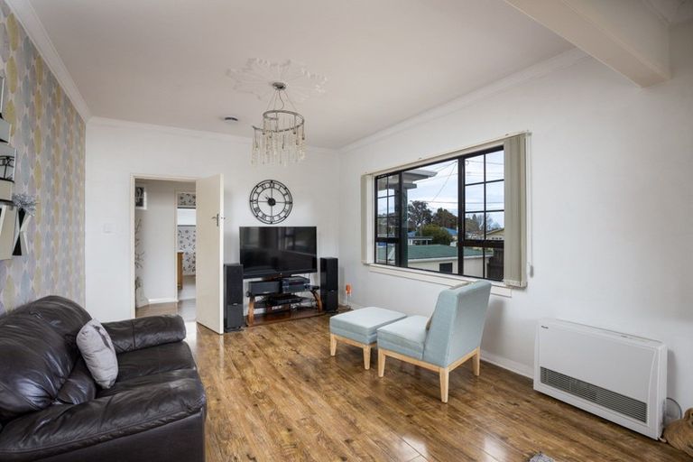 Photo of property in 7 Wicksteed Street, Vogeltown, New Plymouth, 4310