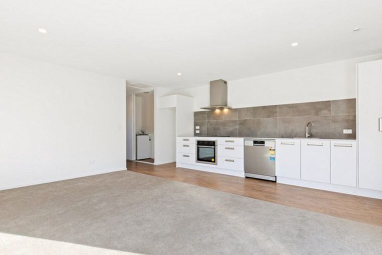 Photo of property in 71b Geraldine Street, Edgeware, Christchurch, 8013