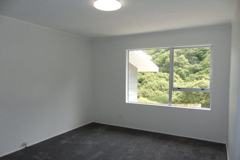 Photo of property in 107 South Karori Road, Karori, Wellington, 6012