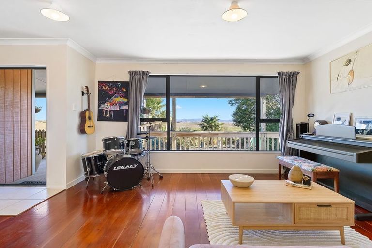 Photo of property in 532 Island Block Road, Island Block, Te Kauwhata, 3782