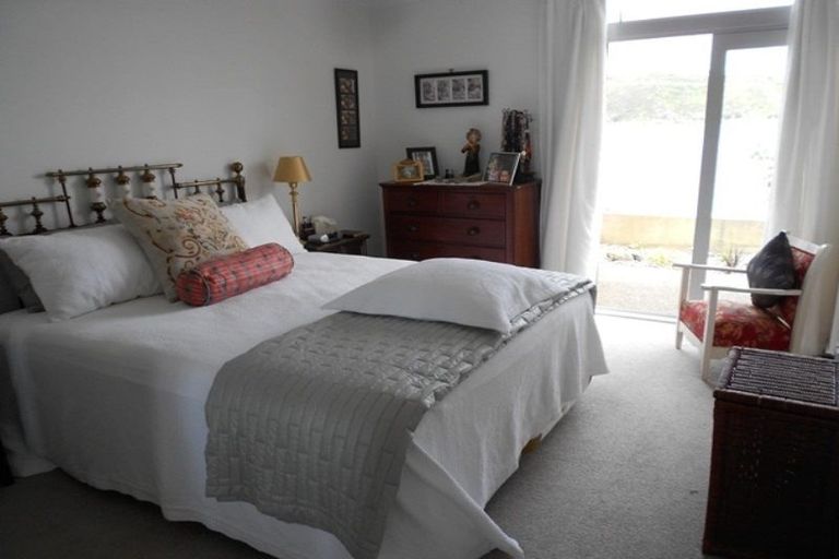 Photo of property in Marrakech Cafe, 14/305 Evans Bay Parade, Hataitai, Wellington, 6021