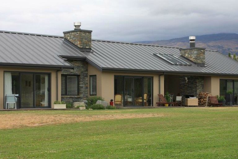 Photo of property in 96 Mcintosh Road, Blackmans, Alexandra, 9391