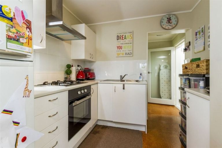 Photo of property in 1/4 Gull Lane, Mairangi Bay, Auckland, 0630