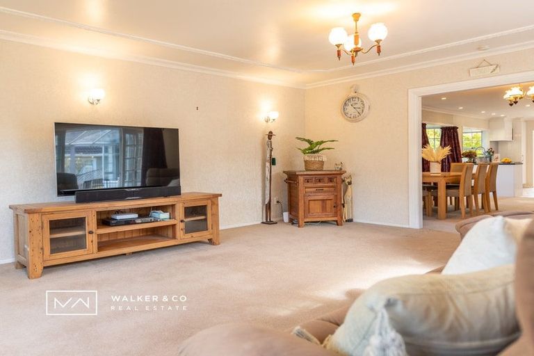 Photo of property in 51 Brentwood Street, Trentham, Upper Hutt, 5018