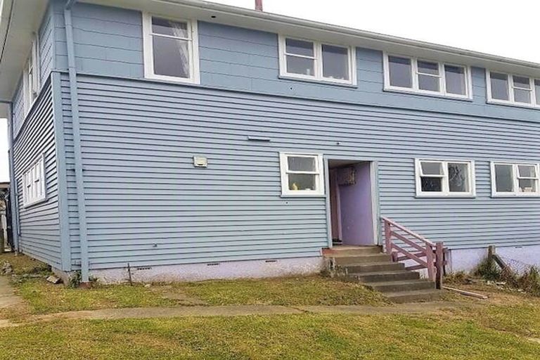 Photo of property in 78-80 Leicester Street, Cannons Creek, Porirua, 5024