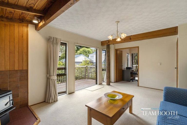 Photo of property in 1/139a Mokoia Road, Birkenhead, Auckland, 0626