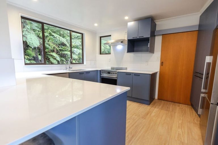 Photo of property in 30 Stanton Crescent, Karoro, Greymouth, 7805