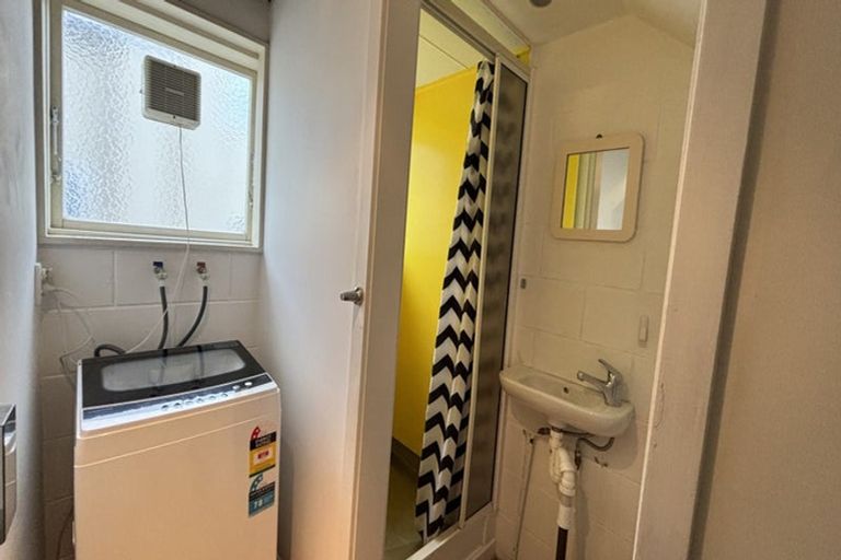 Photo of property in 17/118-122 Randwick Road, Moera, Lower Hutt, 5010