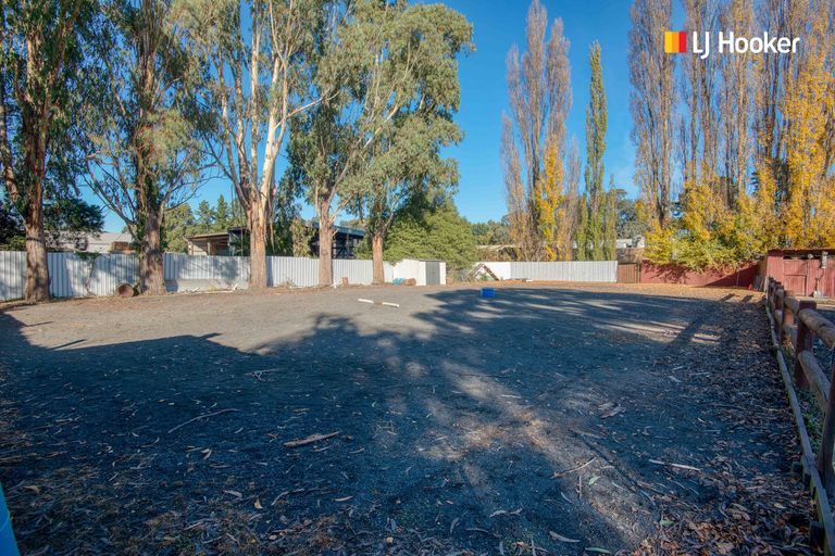 Photo of property in 157 Riccarton Road West, Mosgiel, 9092