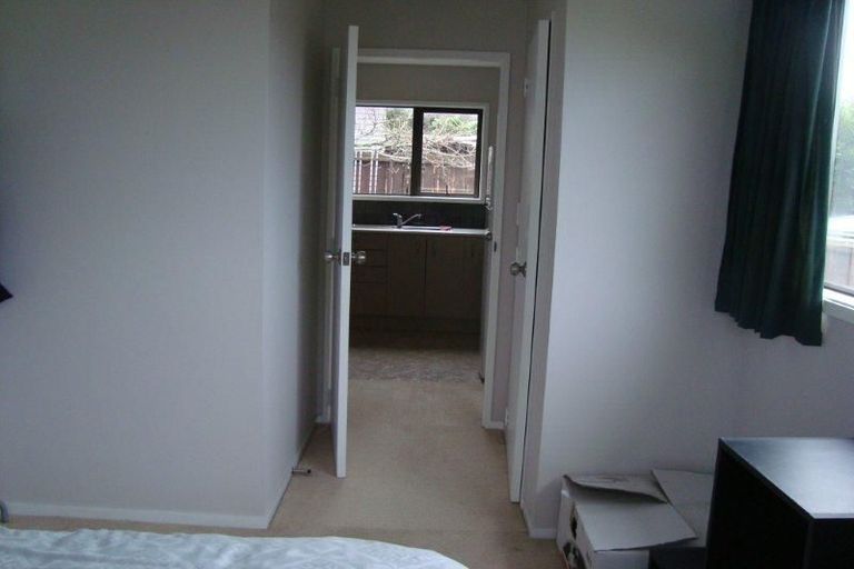 Photo of property in 32 Sycamore Drive, Sunnynook, Auckland, 0620