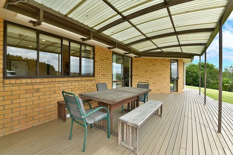 Photo of property in 142 Valley Road, Waitoki, Kaukapakapa, 0871