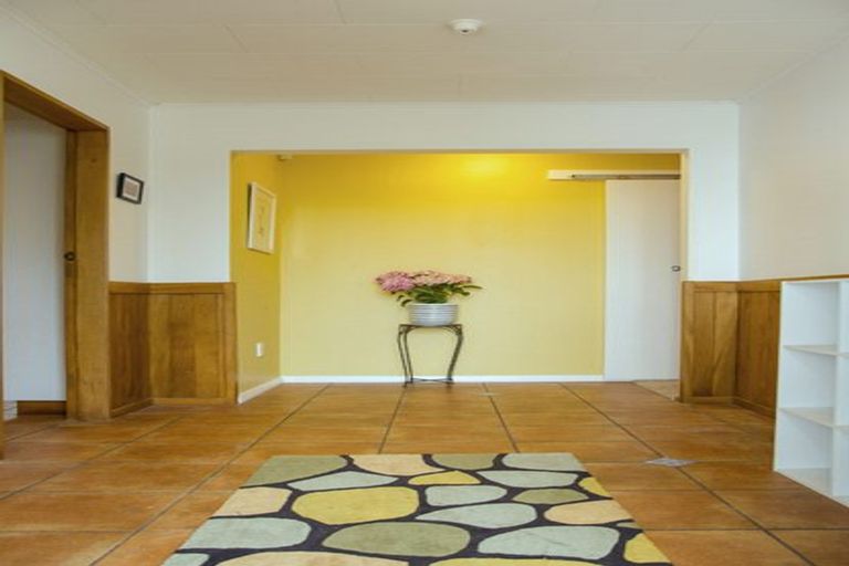 Photo of property in 9 Taieri Crescent, Kelson, Lower Hutt, 5010