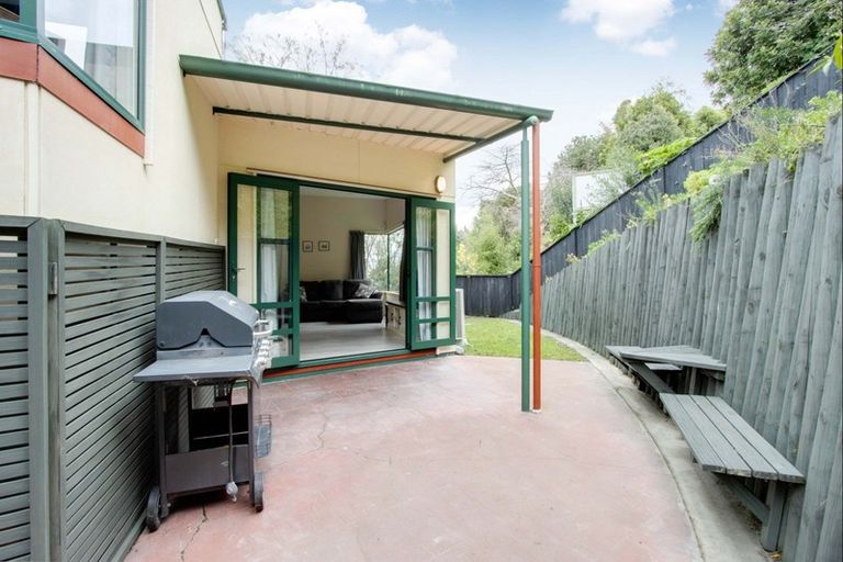 Photo of property in 3b Laing Cove, Havelock North, 4130