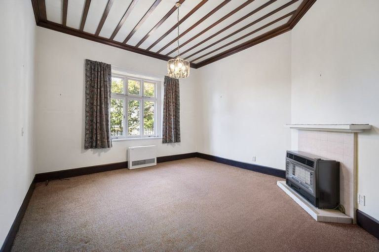 Photo of property in 11 Union Street, Hokowhitu, Palmerston North, 4410