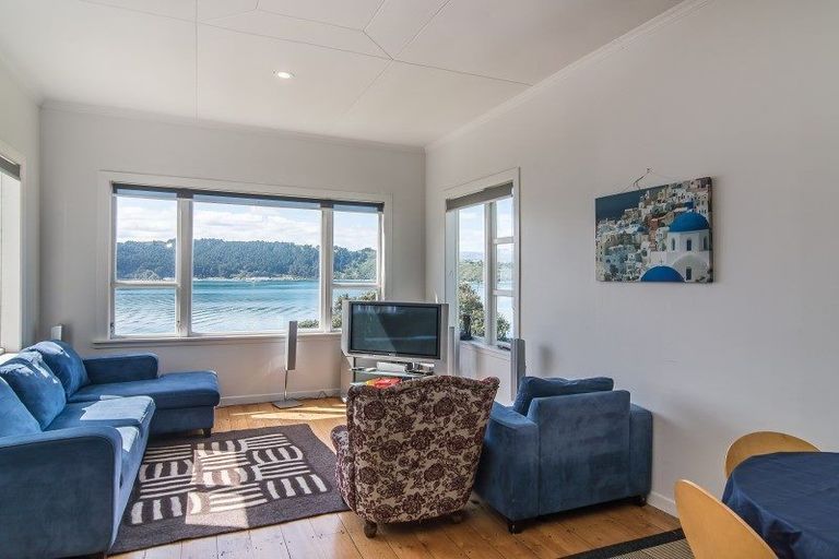 Photo of property in 66 Maida Vale Road, Roseneath, Wellington, 6011