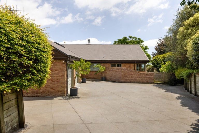 Photo of property in 345 Waitaha Road South, Welcome Bay, Tauranga, 3175