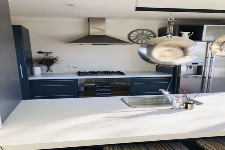 Photo of property in 6 Curletts Road, Sockburn, Christchurch, 8042