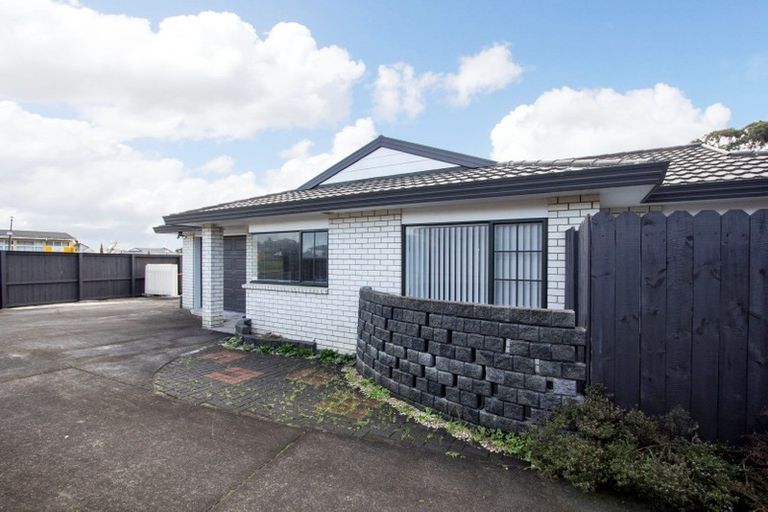 Photo of property in 52a Abiru Crescent, Favona, Auckland, 2024