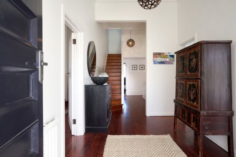 Photo of property in 19 Jull Street, Napier South, Napier, 4110