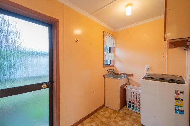 Photo of property in 17 Howden Street, Te Anau, 9600