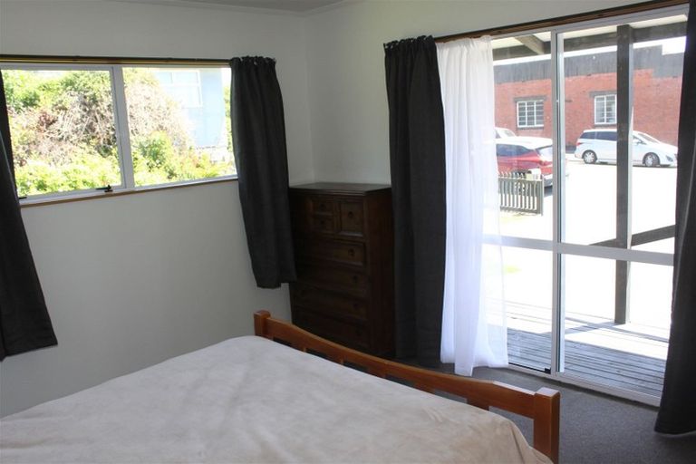Photo of property in 6 Queen Street, Parkside, Timaru, 7910