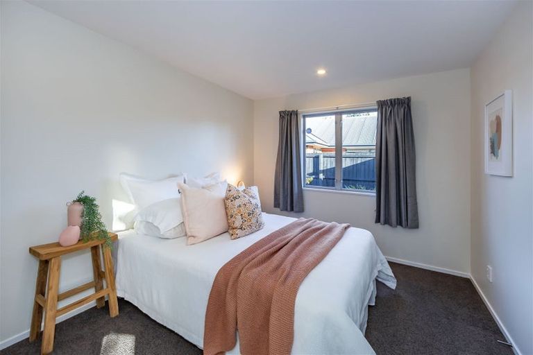 Photo of property in 15 Riverwood Boulevard, Redwood, Christchurch, 8051