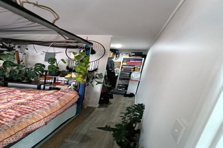 Photo of property in 47 Torkar Road, Clarks Beach, 2122