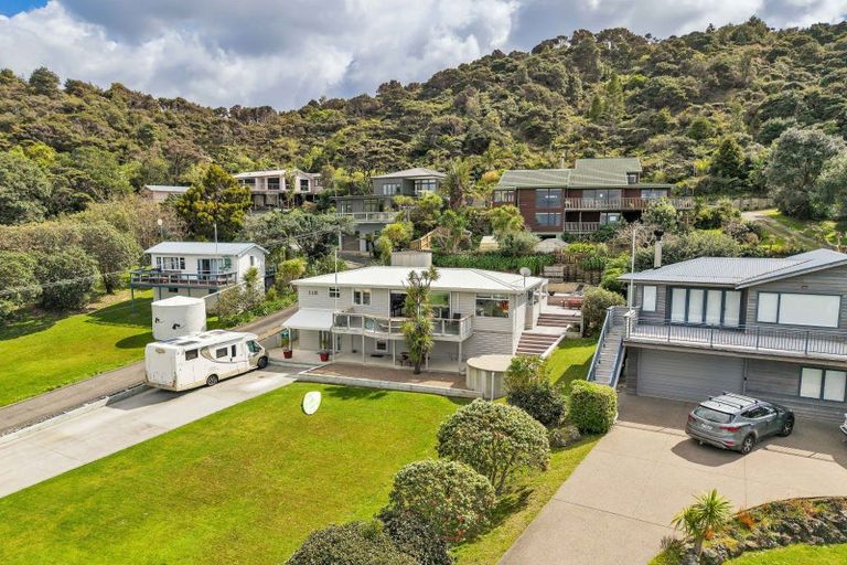 Photo of property in 119 Wintle Street, Mangawhai Heads, Mangawhai, 0505