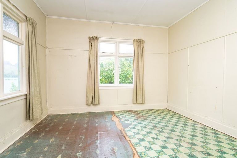 Photo of property in 4 Harbour Terrace, Careys Bay, Port Chalmers, 9023