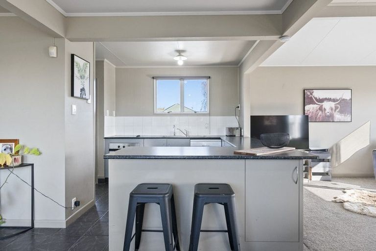 Photo of property in 1 Jupiter Street, Milson, Palmerston North, 4414