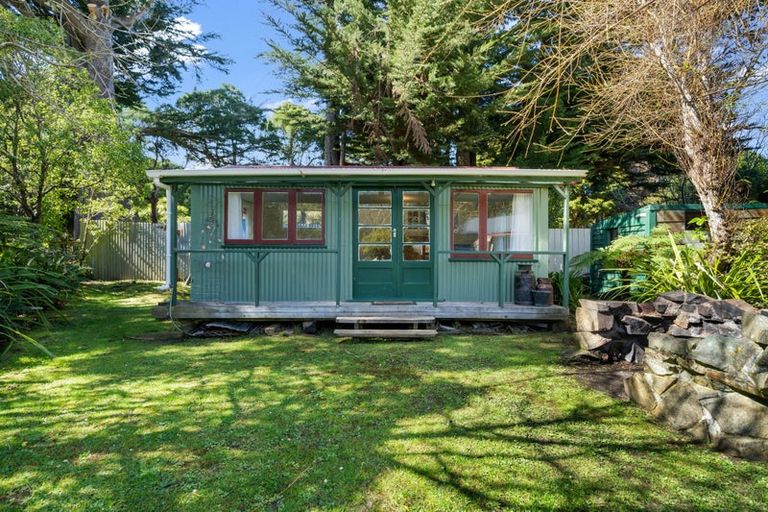 Photo of property in 38 Rakiura Parade, Otatara, Invercargill, 9879